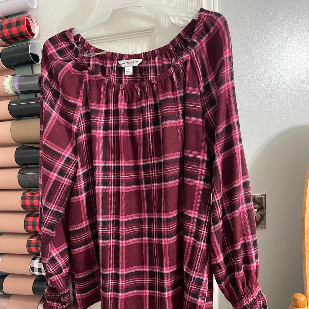 Brand new burgundy top - no tags but never worn